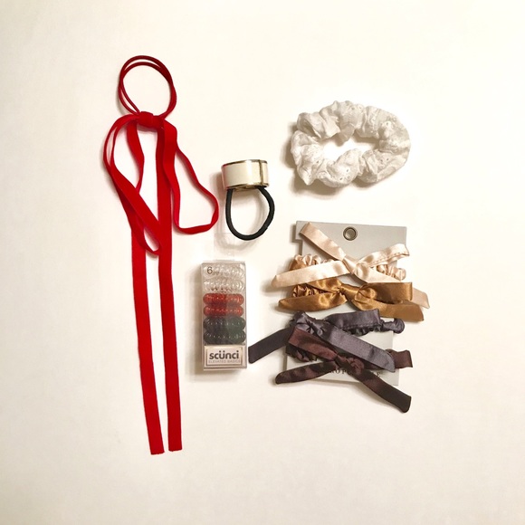Anthropologie Accessories - Hair accessories | Make me an offer!
